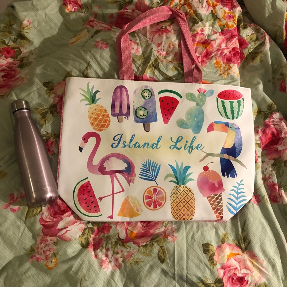 Island life Beach Tote